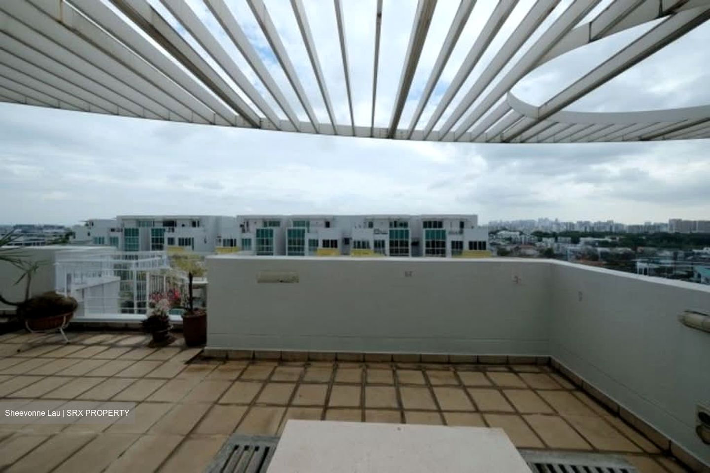 SunGlade (D19), Condominium #561500291